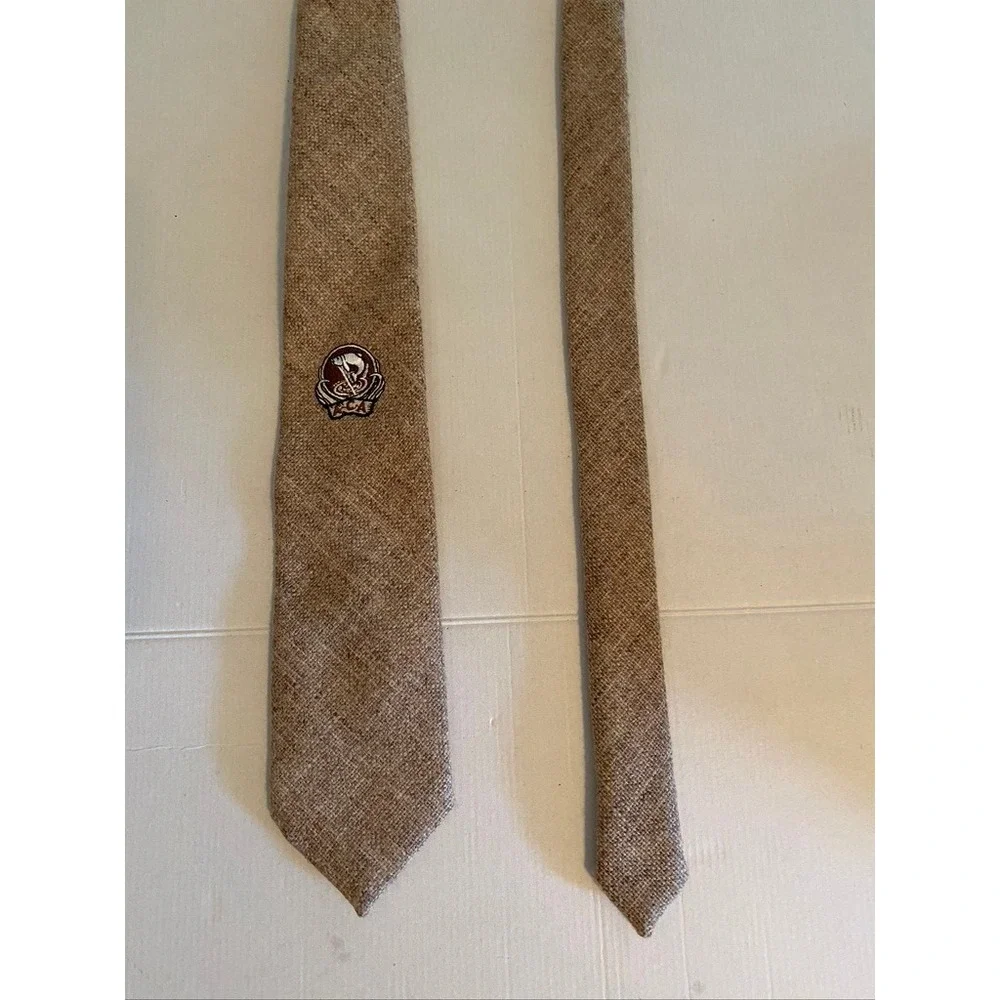 Partridge of Redditch England Mens Tan Brown Tweed Wool Blend Necktie 3.25 Inch